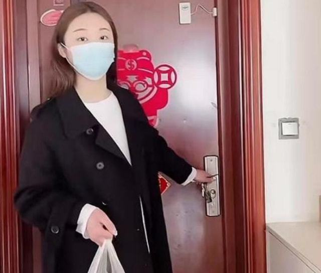 凯发k8官网下载客户端甜品甜品视频陈亚男做夏日小甜品翻车自己都觉得难吃没多久就把